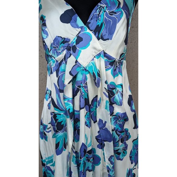 💜Guess Silk Floral Dress with Convertible Tie-Waist - Picture 7 of 9
